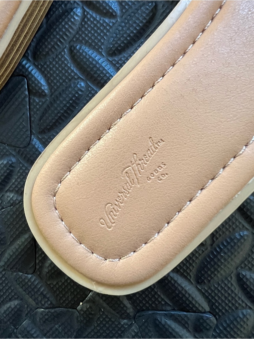 Universal Thread Ivory White Braided Strap Slide Sandals Size 8.5 - Picture 3 of 6